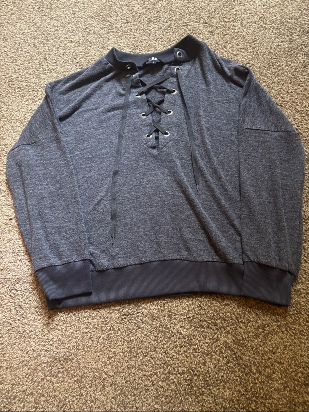 Women’s Pullover Sweater in Charcoal Gray